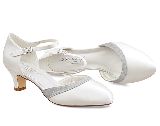 Holly Bridal shoe2