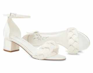 Ivy Bridal shoe #2