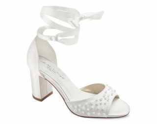Esther Bridal shoe #1