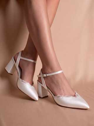 Eliana Bridal shoe #4